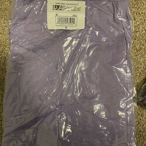 NWT UA Scrub pants